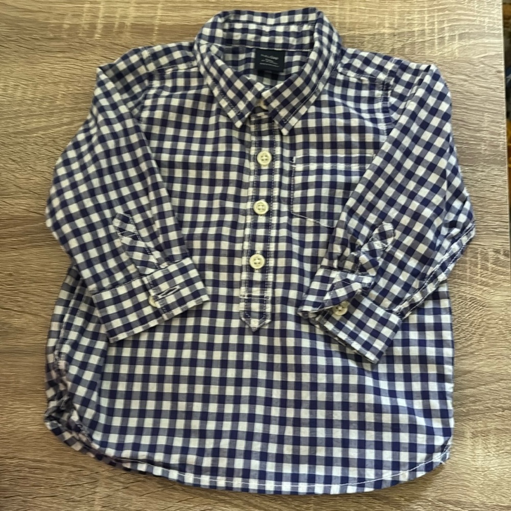 GAP Shirt